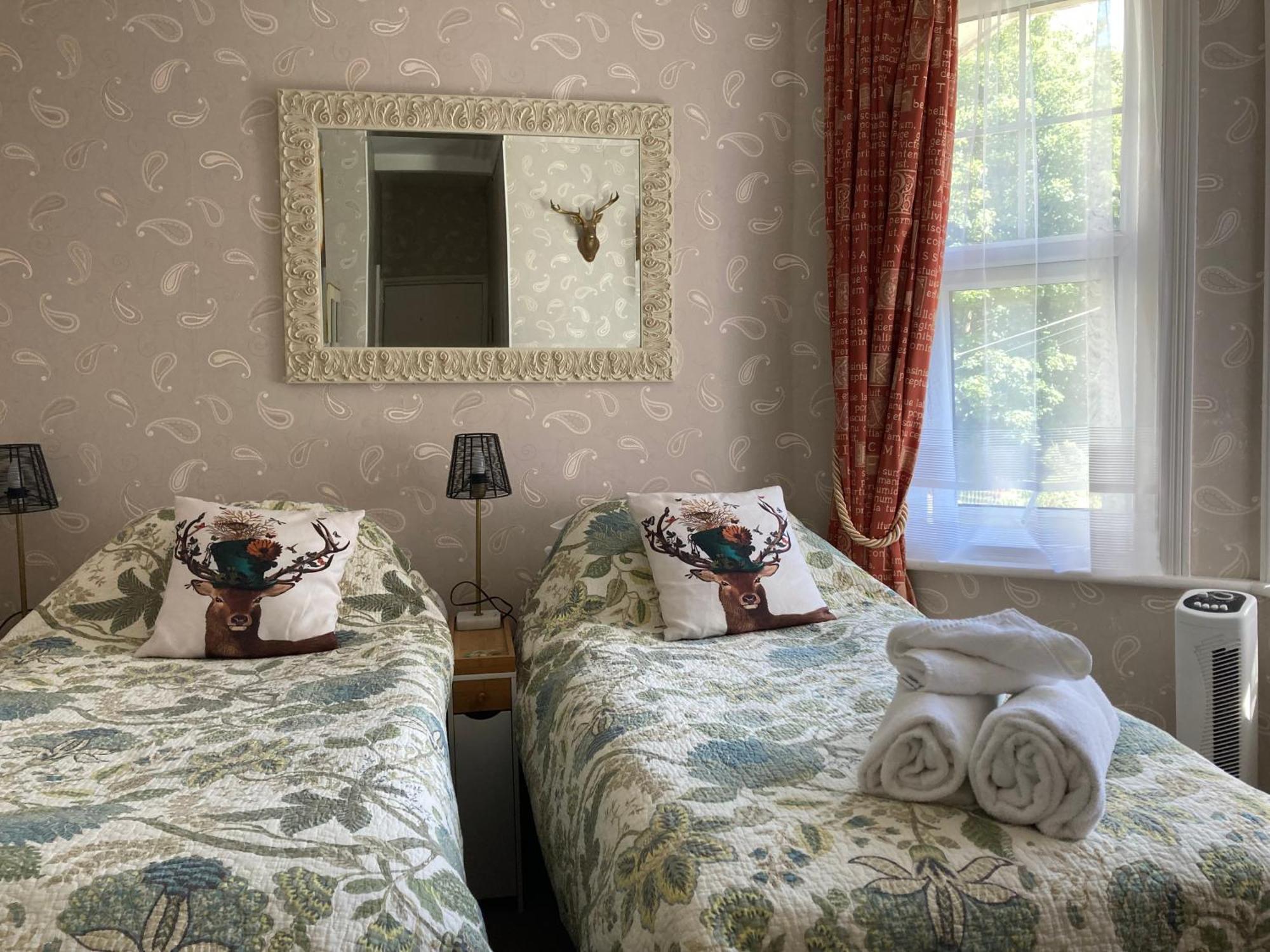 The Cherry Tree Guest House Eastbourne Eksteriør billede
