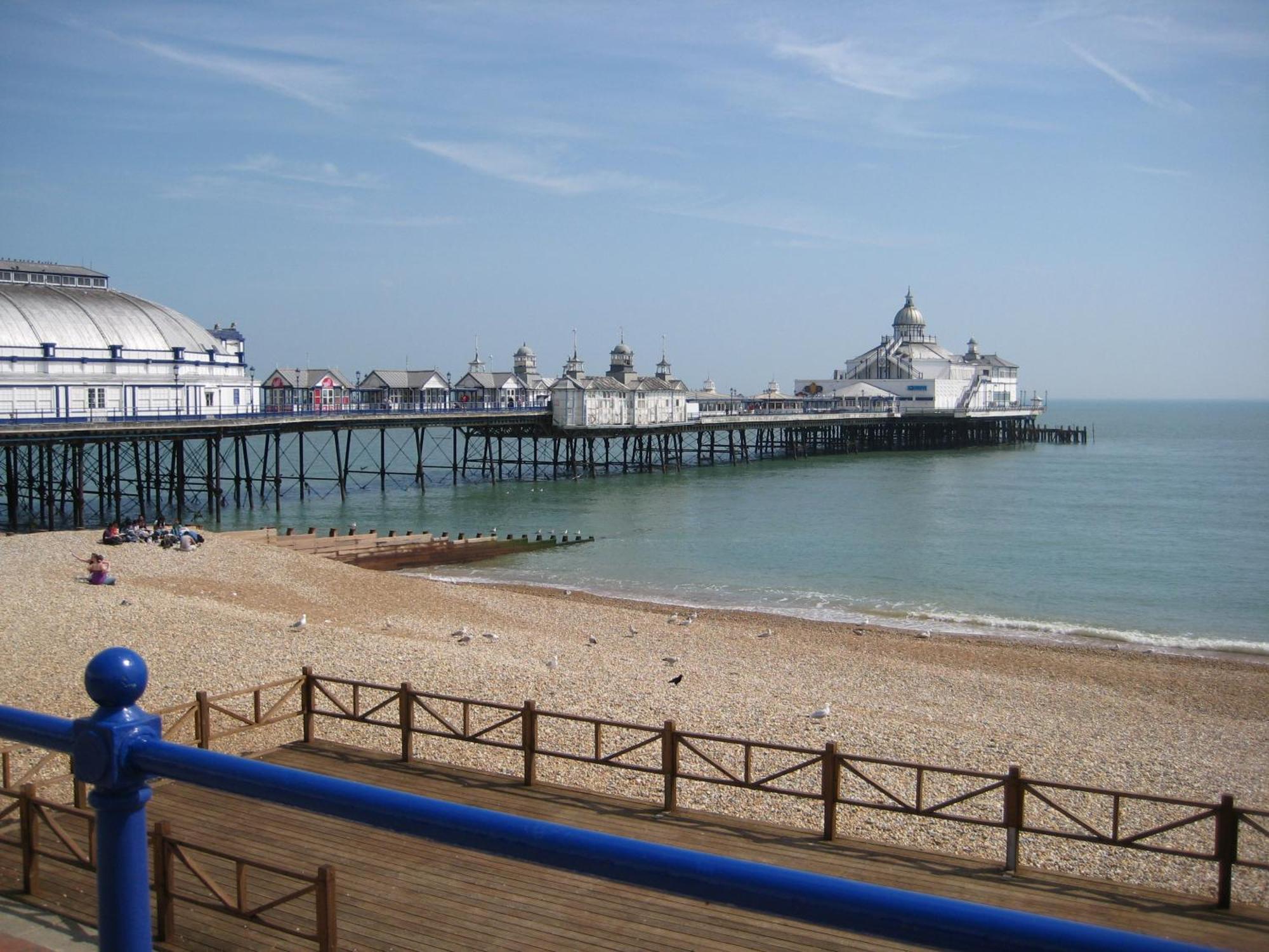 The Cherry Tree Guest House Eastbourne Eksteriør billede