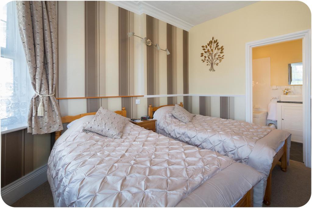 The Cherry Tree Guest House Eastbourne Eksteriør billede